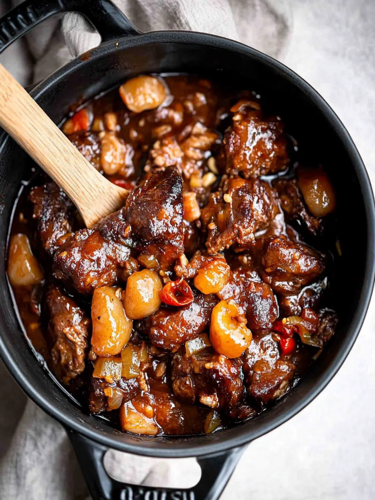 Savory Jamaican Oxtail Recipe That Melts in Your Mouth 3 Jamaican Oxtail