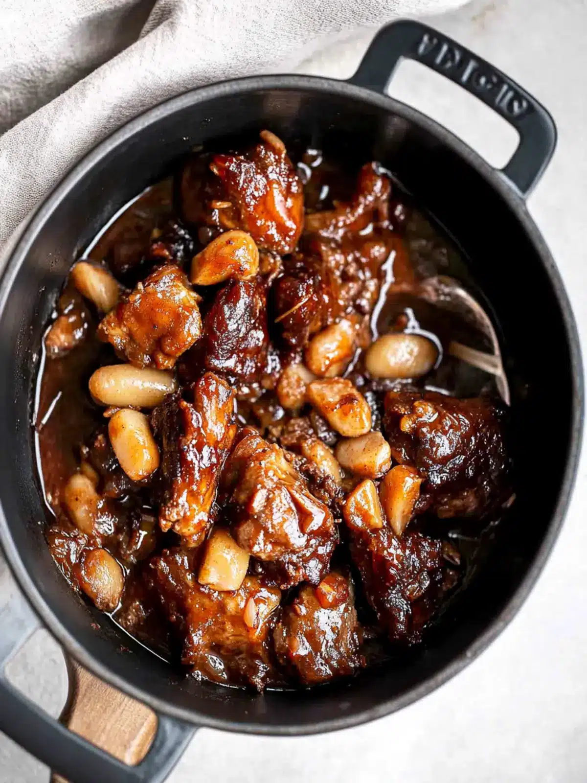 Savory Jamaican Oxtail Recipe That Melts in Your Mouth 4 Jamaican Oxtail
